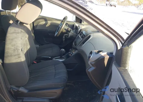 2016 Chevrolet Sonic Lt Auto from USA, damaged, VIN 1G1JC6SB7G4177508